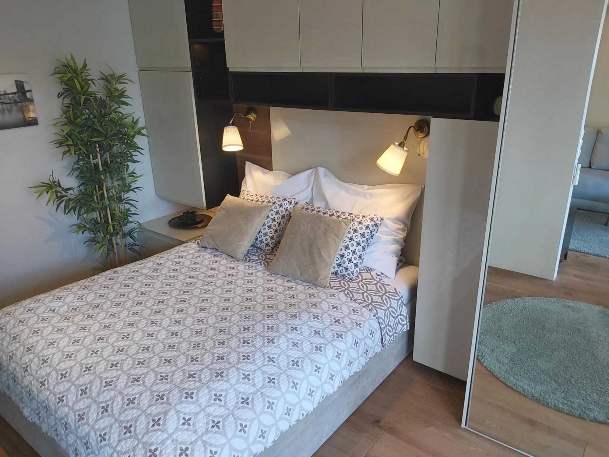 Siedmiogrodzka - Most Handy Location, Aircon & Garage Free Варшава Екстериор снимка