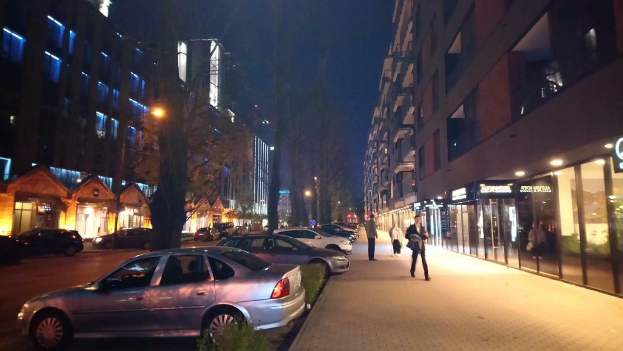 Siedmiogrodzka - Most Handy Location, Aircon & Garage Free Варшава Екстериор снимка